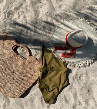Brb, gone tanning for the day ☀️ • • • #wildside #wildsideofstbarth #sbh #stbarth #wildsidemanapany #tanning #beach #islandlife #bikini #tropical