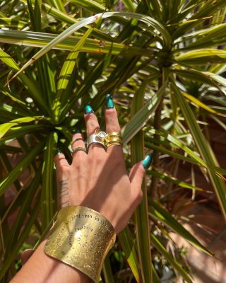 Looking for unique and beautiful wearable art work? Stop by Wild Side Gustavia ✨ These Beautiful pieces and more created by @mariablondetjewelry , carefully made from precious metals and with inspiration of the Caribbean landscape that surrounds her home of Puerto Rico • • • #wildsideofstbarth #stbarth #caribbean #caribbeanjewelry #goldandsilverjewelry #mariablondetjewelry #preciousjewellery #luxury